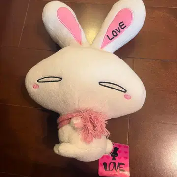 오츠카 아이 Love 토끼 봉제 인형