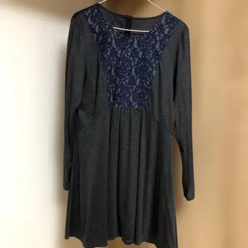 YUMA KOSHINO 진한 그레이 긴팔 튜닉 플레어 실루엣 38 사이즈