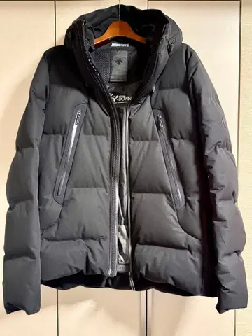 데상트 미즈사와 다운 마운티니어