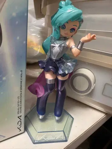 K/DA 세라핀 피규어
