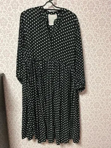 [ 미사용 ] BEARDSLEY 도트 개더 원피스 사이즈 0