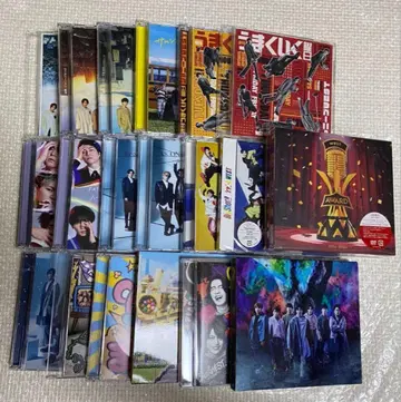 WEST. CD 싱글 앨범 19장 세트