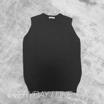 EVERYDAY I LIKE. 블랙 니트 베스트