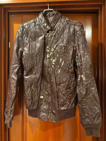 Painted single riders