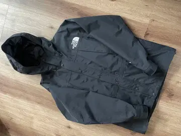 The North Face GORE-TEX 블랙 자켓