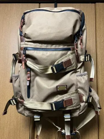 CORDURA DOBBY 305D ROUND ZIP BACK PACK