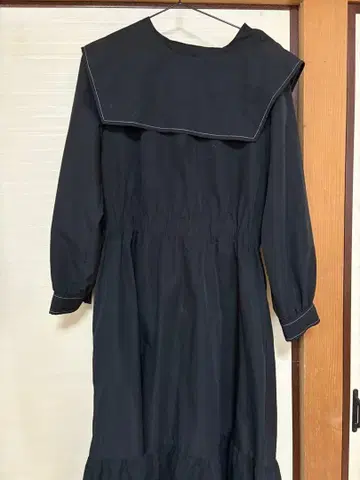 세일러 카라 블랙 원피스 ZARA