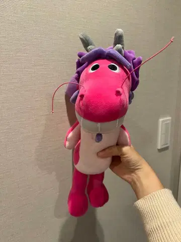 드래곤형 봉제 인형 핑크