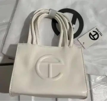 Telfar 화이트 로고 미니 백