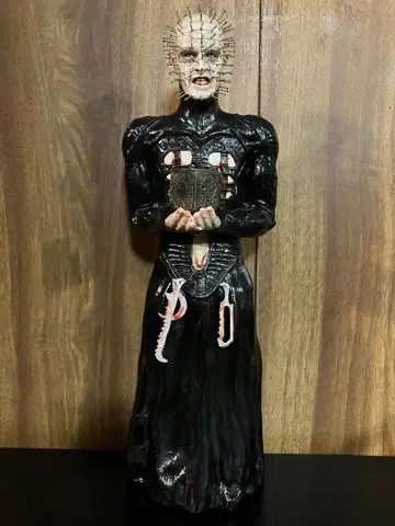 헬레이저 핑헤드 동상 높이 약 39cm