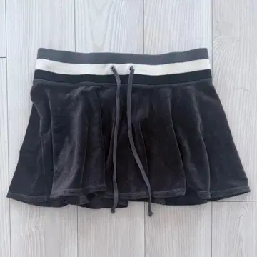 Juicy Couture dark grey skirt