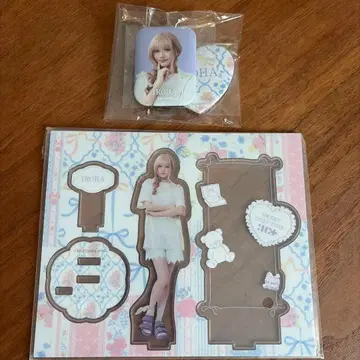 IROHA 아크릴 스탠드 & 캔뱃지 세트 덤 포함 illit