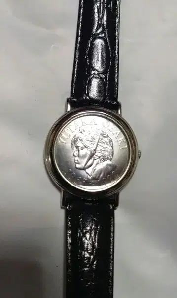 레어! 오자키 유타카 메모리얼 손목시계 시리얼 넘버 포함 No. 0446