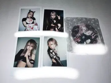 JILUKA Sena 폴라로이드, 캔뱃지 2개