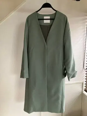 STUDIOUS 민트 그린 노카라 코트