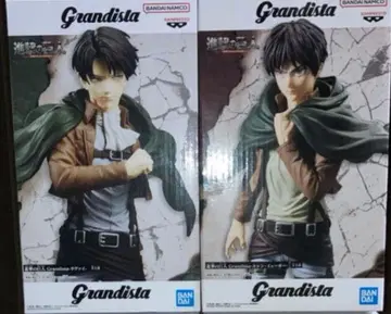 진격의 거인 엘렌 리바이 피규어 2체 세트