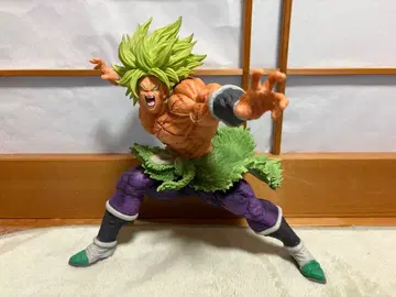 제일복권 드래곤볼 브로리 피규어