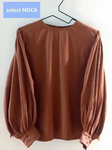 select MOCA 벌룬 슬리브 블라우스 브라운