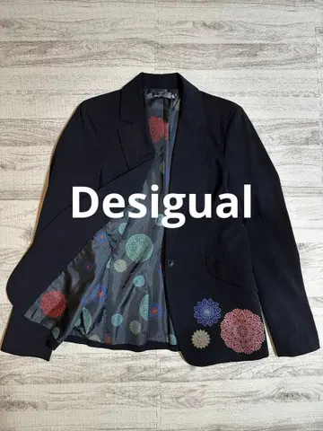 Desigual 데시구알 테일러드 자켓 로고 자수