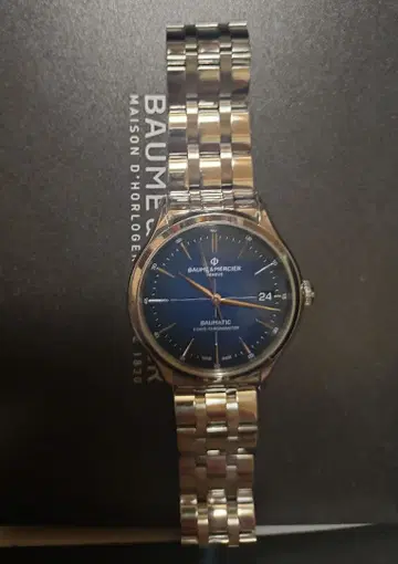 보메&메르시에 클리프톤 보마틱 블루 그라데이션