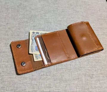 3단 폴더형 지갑 / 컴팩트 지갑 / 천연 가죽 / 소가죽 / 가죽 공예