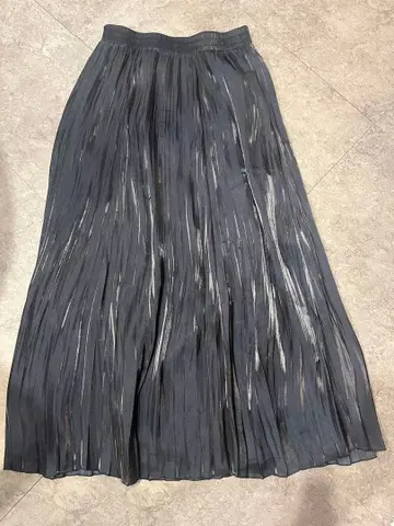 [ 그린 라벨 릴랙싱 ] 네이비 플리츠 스커트