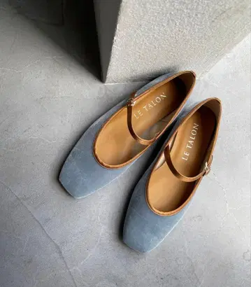 LE TALON 스퀘어 소프트 멜리 제인