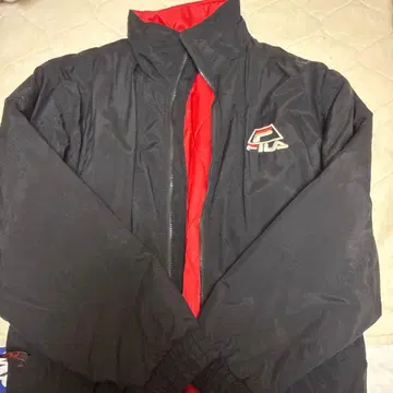 FILA 블랙 레드 라이트 자켓