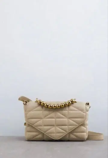 베이지 퀼팅 숄더백 ZARA