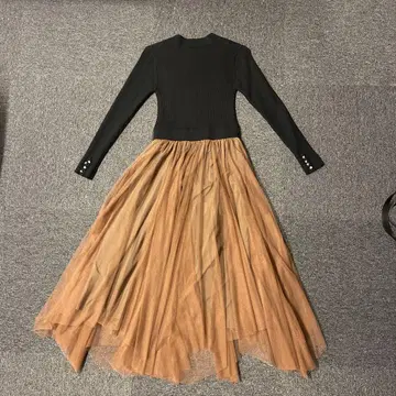 And Couture 블랙 베이지 롱 원피스