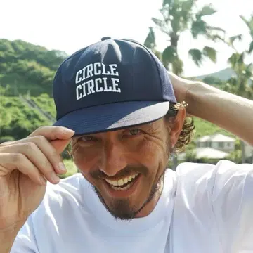 CIRCLE CIRCLE 캡 네이비