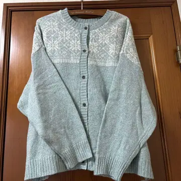SM2 민트색 눈꽃송이 버튼 가디건