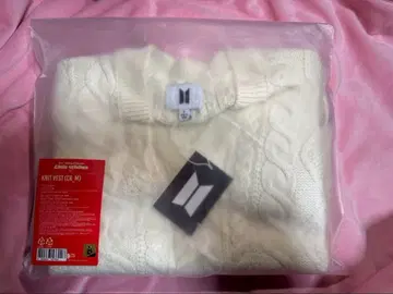 BTS Holiday Collection 니트 베스트 M 사이즈