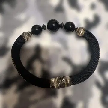블랙 뜨개질 디자인 팔찌