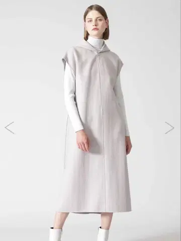 어도어 라이트리버 후디 원피스