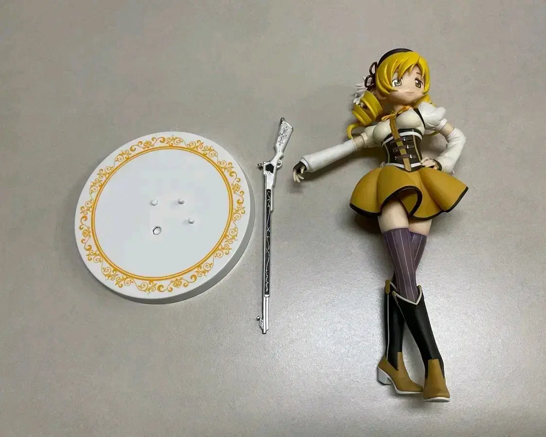 Figurine Mami Tomoe - Puella Magi Madoka Magica - Édition Spéciale Square