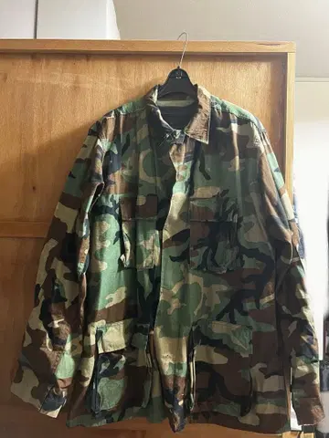 85년제 필드 자켓 밀리터리 자켓 미군 우드랜드 카모 L