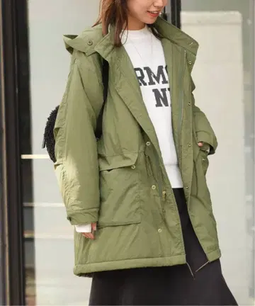 레리움 모즈 코트 충전솜 새상품급