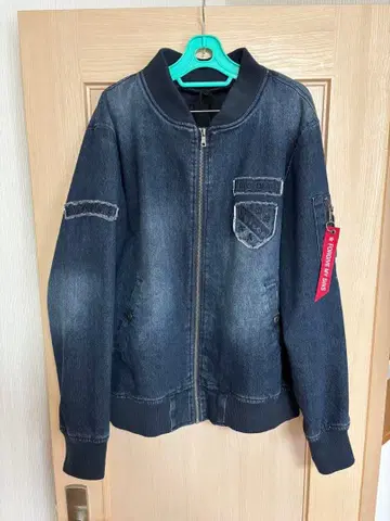 in the attic 인틱 데님 자켓 LL