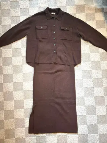 브라운 니트 셋업