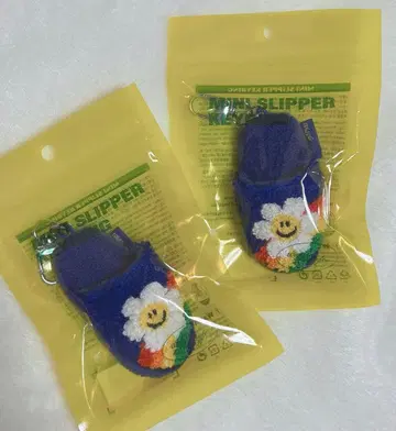 한국 wiggle wiggle MINI SLIPPER KEYRING