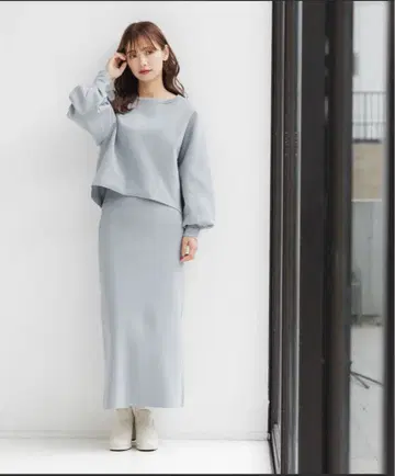 mysty woman 소프트 터치 내로우 니트 스커트