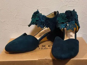 엑시즈팜 axesfemme V컷 세퍼레이트 펌프스