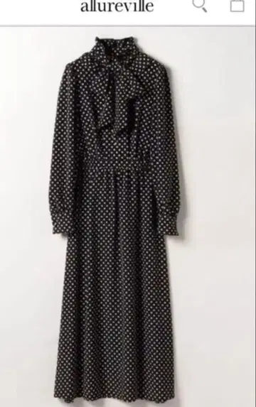 allureville 룰루윌비 데신 도트 프릴 보타이 원피스