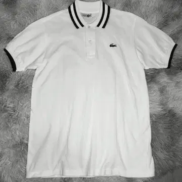 [ LACOSTE ] 반팔 피케 셔츠 인기 컬러 옷깃 라인 네이비