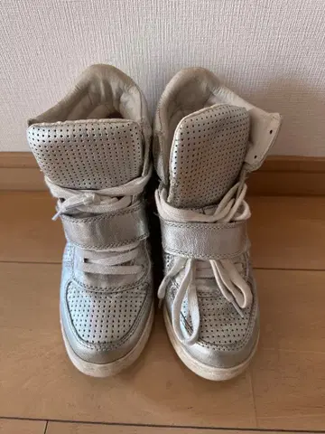 ASH 실버 하이컷 웨지 스니커즈