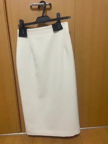 루니 타이트 스커트 일본제 사이즈 36