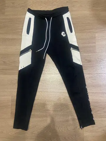 CRONOS 지퍼 포켓 조거 팬츠