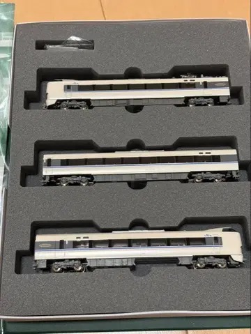 683계 썬더버드(리뉴얼 차량) 3량 증결 세트