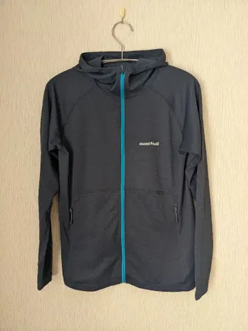 새상품급 mont-bell 몽벨 후드티 네이비 M